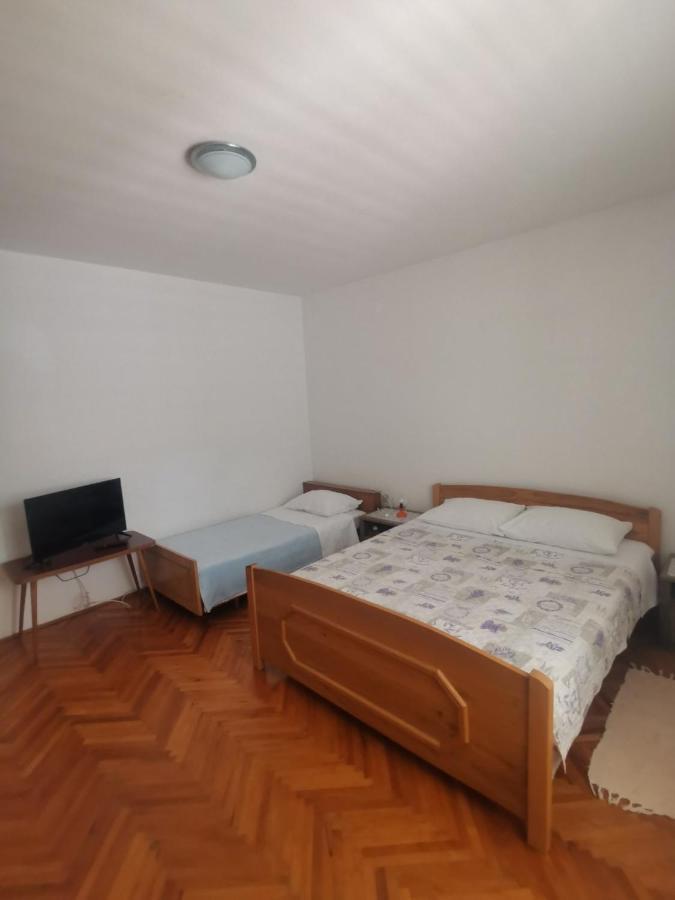Appartamento Emily Biograd Na Moru Esterno foto